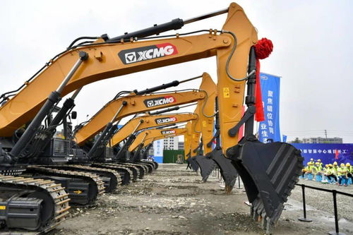 人工智能基础软件开发迎来新浪潮 15个项目集中签约，总投资125亿